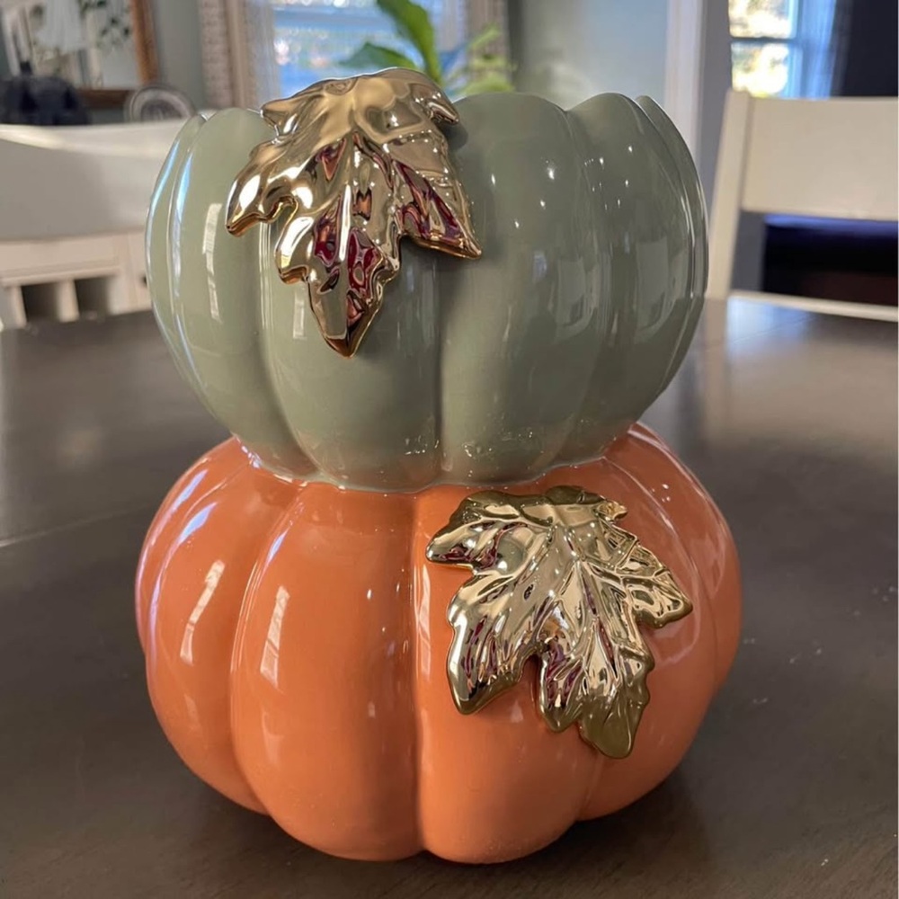 Bath & Body Works Orange and Green Pumpkin with Gold Accents